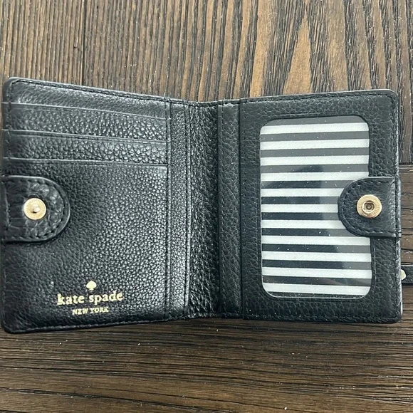 Kate Spade Small Bifold Wallet in Black - Picture 3 of 9